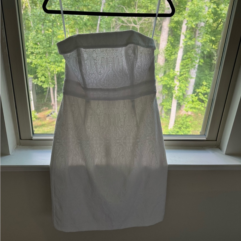 White House Black Market Elegant White Strapless Dress